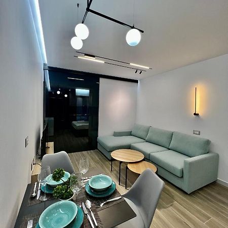 Deluxe Apartment Bllok Tirana Exteriér fotografie