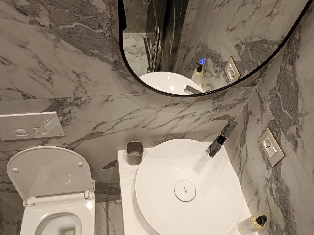 Deluxe Apartment Bllok Tirana Exteriér fotografie