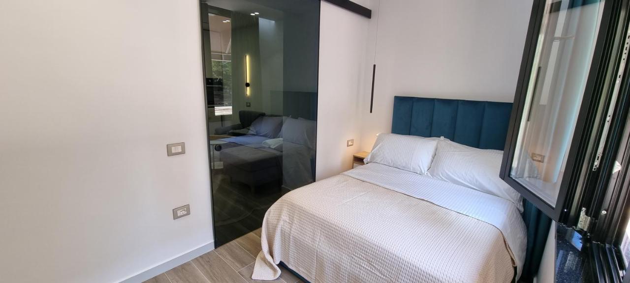 Deluxe Apartment Bllok Tirana Exteriér fotografie