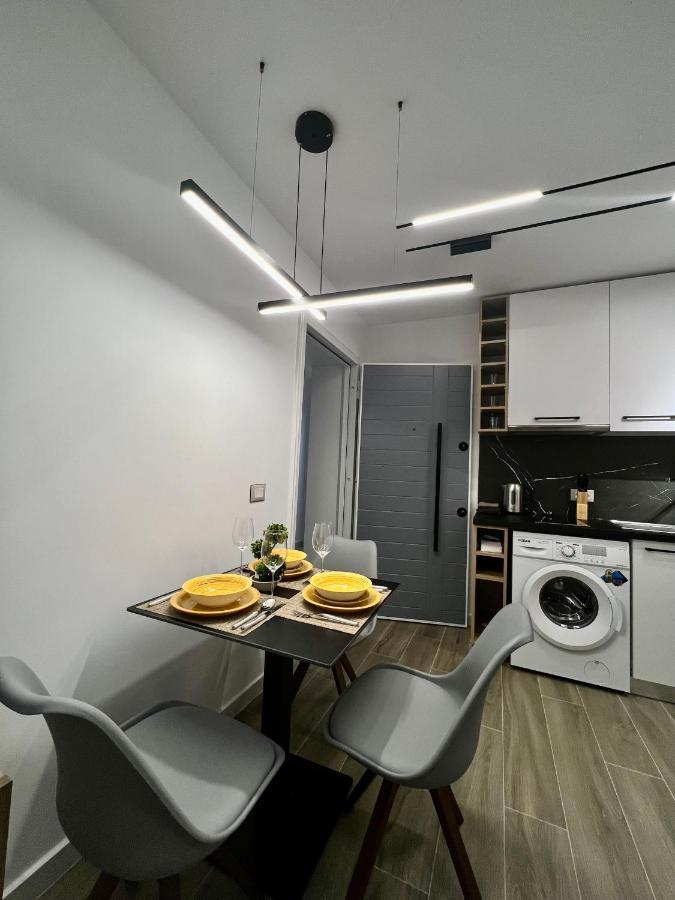 Deluxe Apartment Bllok Tirana Exteriér fotografie